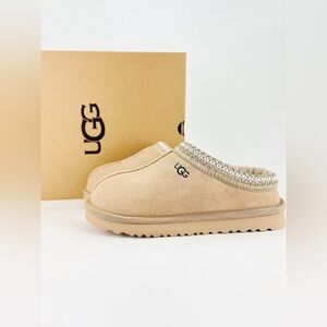Brand New Women's Ugg Tasman Slip-Ons